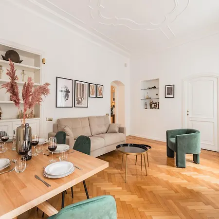 The Rent - Splendid Three-bedroom Near The Trevi Fountain 公寓 *