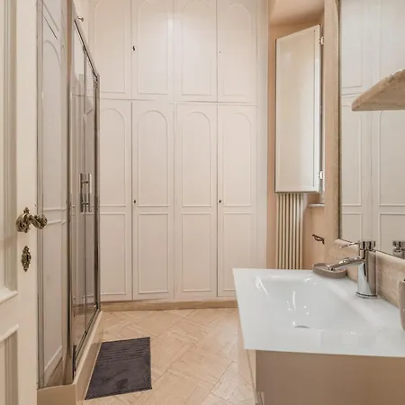 公寓 The Rent - Splendid Three-bedroom Near The Trevi Fountain *